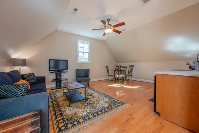 $1,200,000 | 254 Dusty Mile Road Northwest, Willis, VA 24380