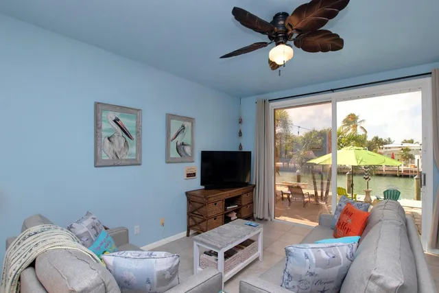 $1,948,000 | 461-471 3rd Street, Key Colony Beach, FL 33051