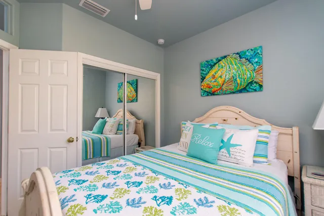 $1,948,000 | 461-471 3rd Street, Key Colony Beach, FL 33051