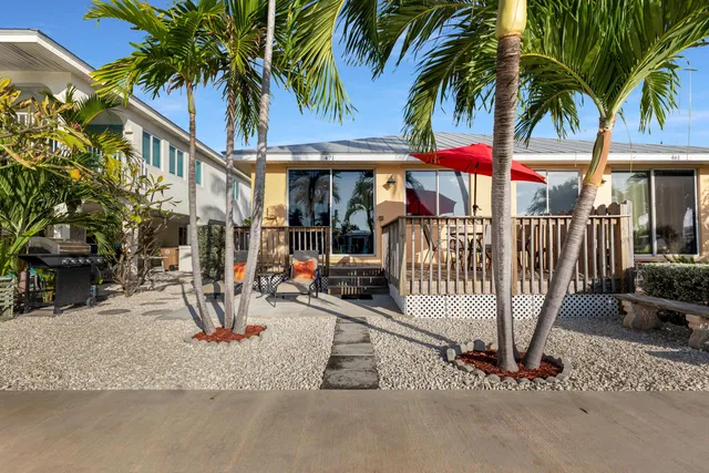 $1,948,000 | 461-471 3rd Street, Key Colony Beach, FL 33051