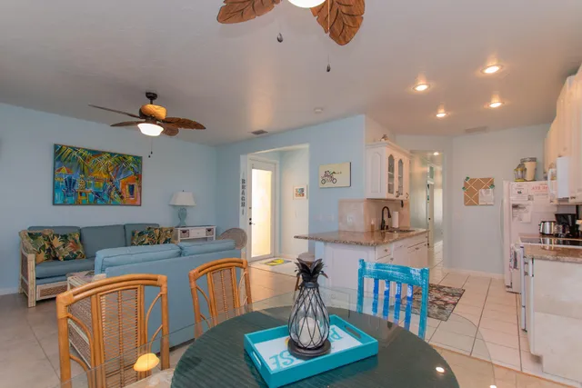 $1,948,000 | 461-471 3rd Street, Key Colony Beach, FL 33051