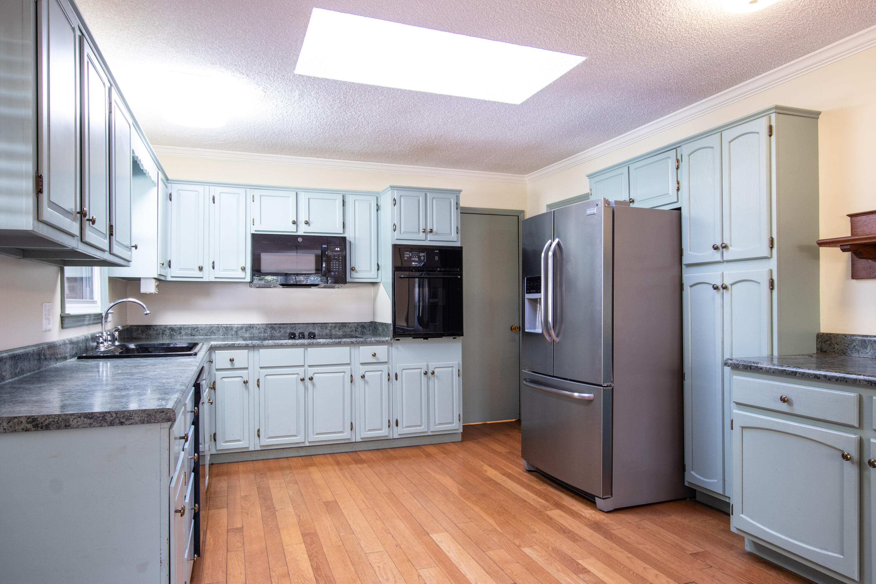 31 Stone Drive Bristol, TN 37620 - Photo 11 of 37 Stone-14