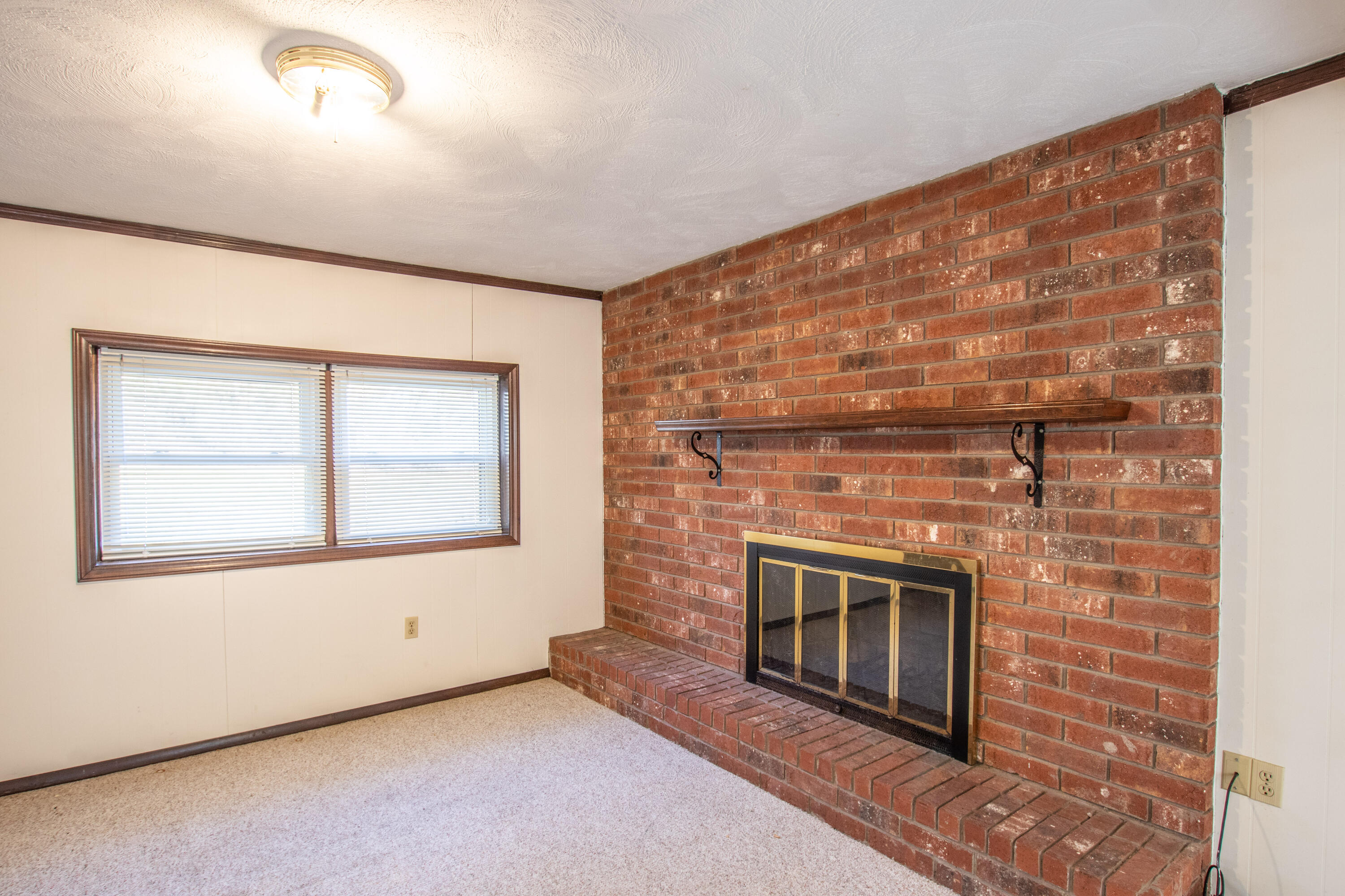 31 Stone Drive Bristol, TN 37620 - Photo 22 of 37 Stone-24