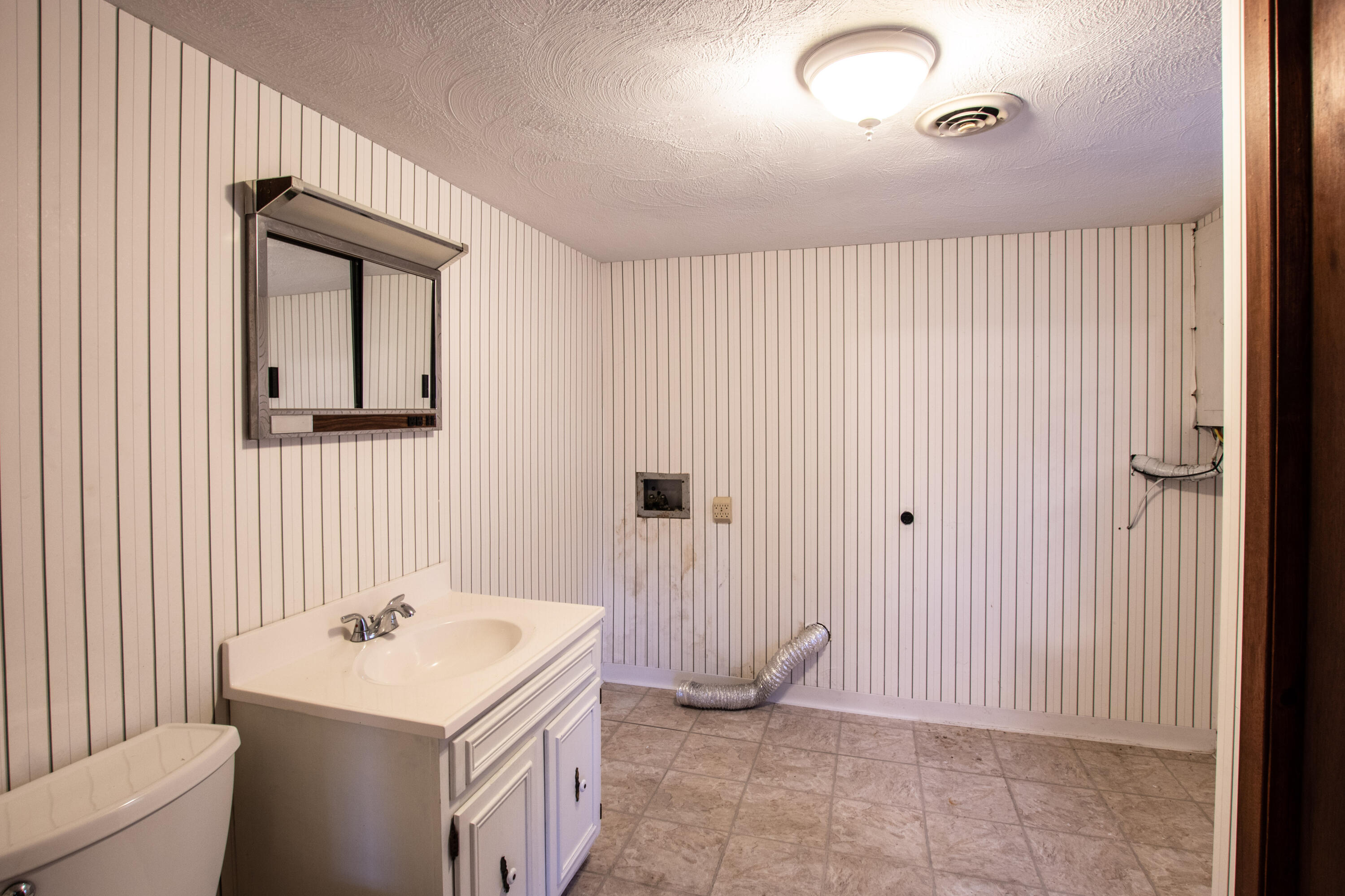 31 Stone Drive Bristol, TN 37620 - Photo 24 of 37 Stone-26