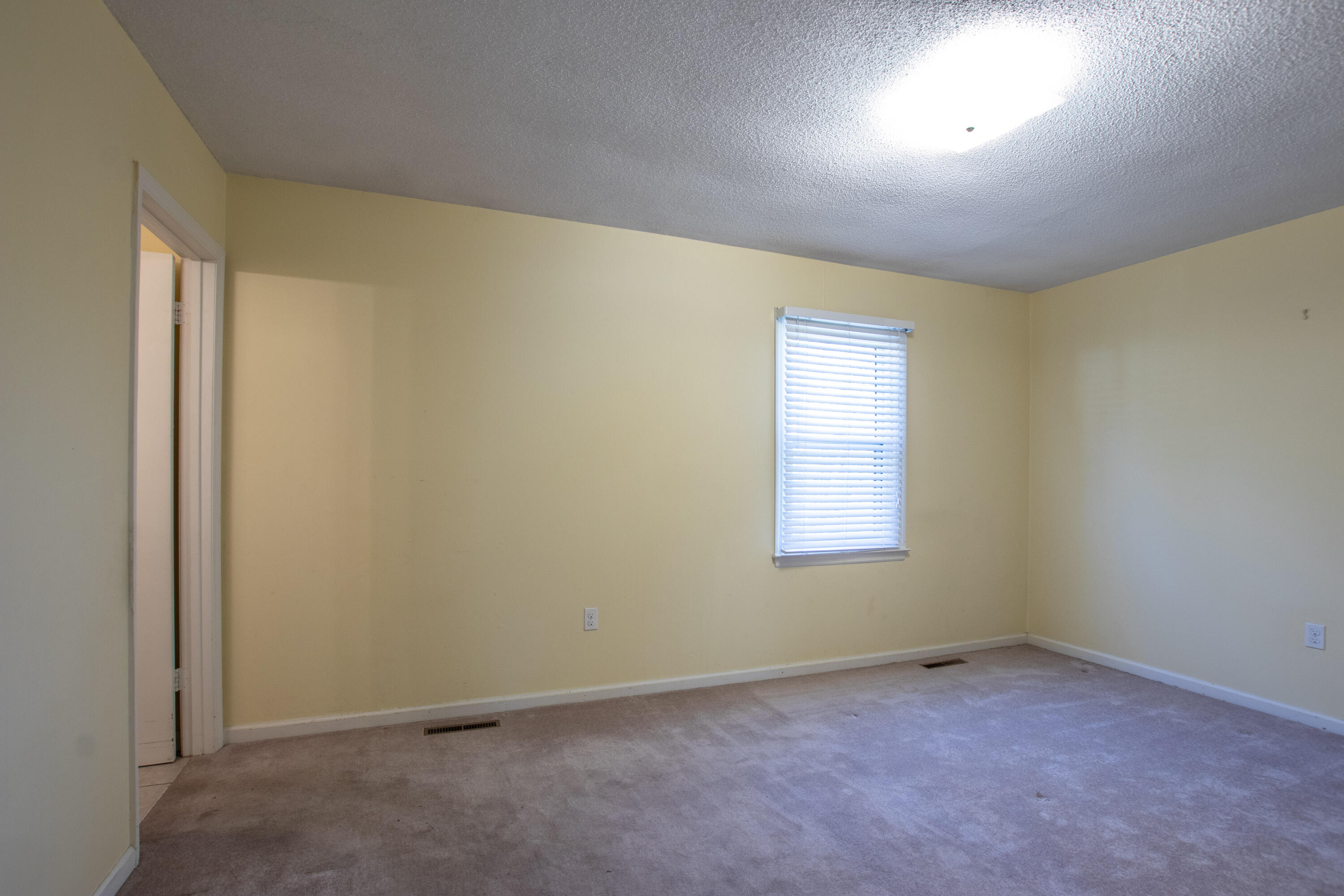 31 Stone Drive Bristol, TN 37620 - Photo 29 of 37 Stone-31