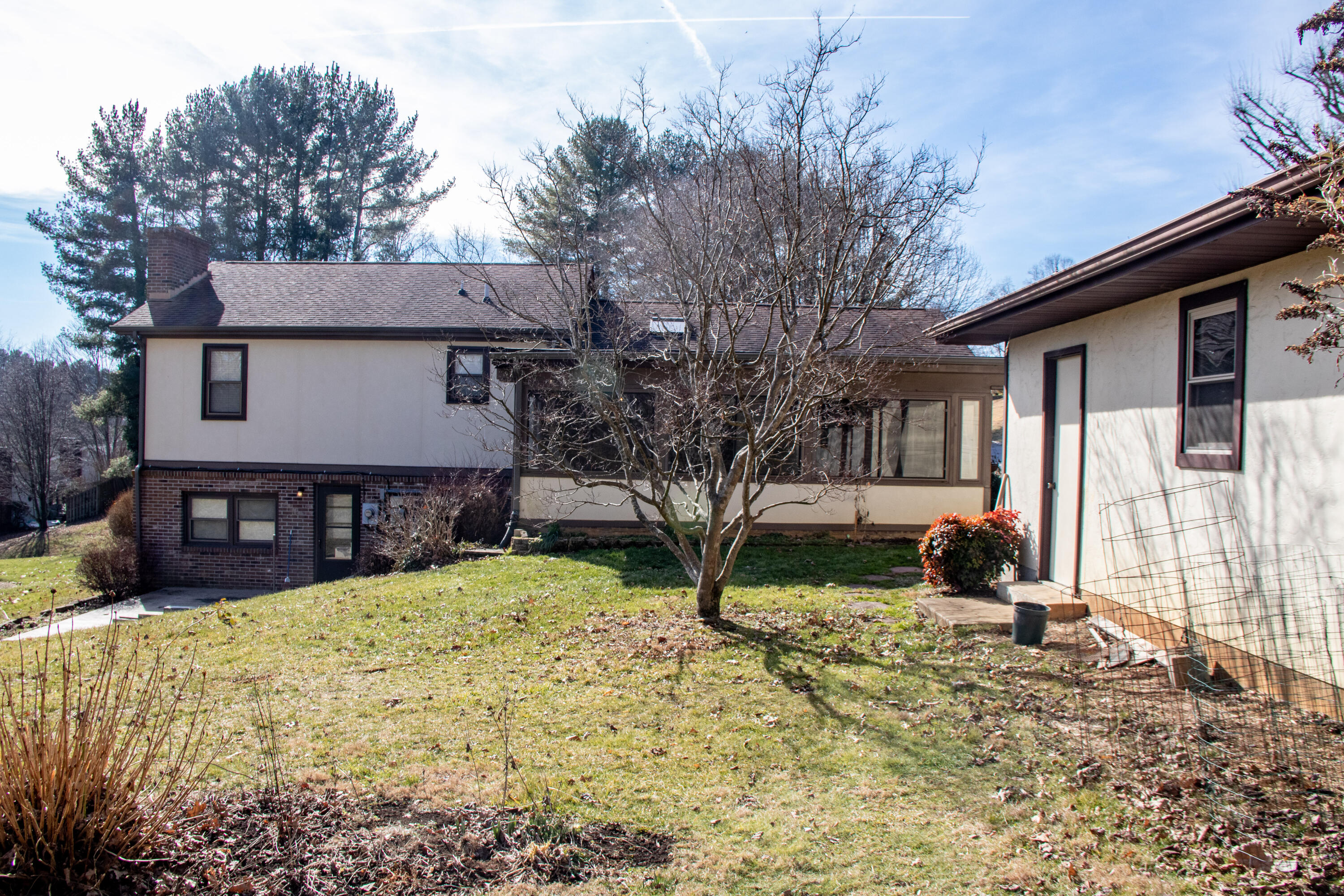 31 Stone Drive Bristol, TN 37620 - Photo 7 of 37 Stone-7