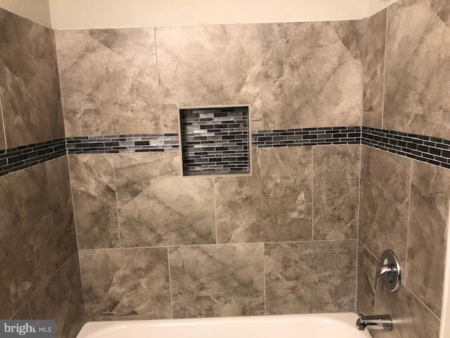 16210 Manning Road East Accokeek, MD 20607 - Photo 18 of 26 Bath