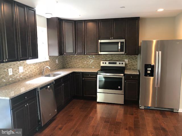 16210 Manning Road East Accokeek, MD 20607 - Photo 5 of 26 Kitchen