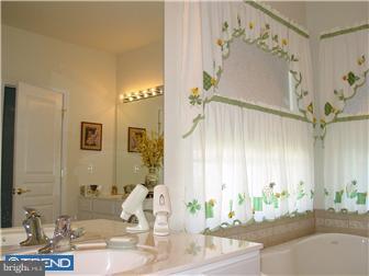 4 Wolverton Place Delanco, NJ 08075 - Photo 8 of 10 Gallery Image 8