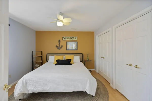 $6,000 | 16 Cedar Trail, Ogden Dunes, IN 46368