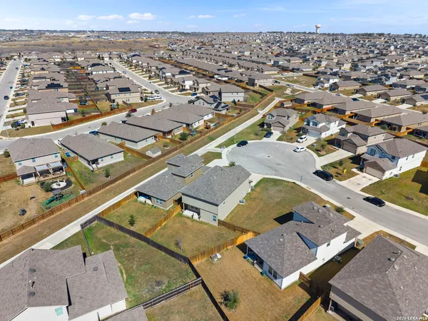 $2,095 | 4021 Lilac Path, St. Hedwig, TX 78152