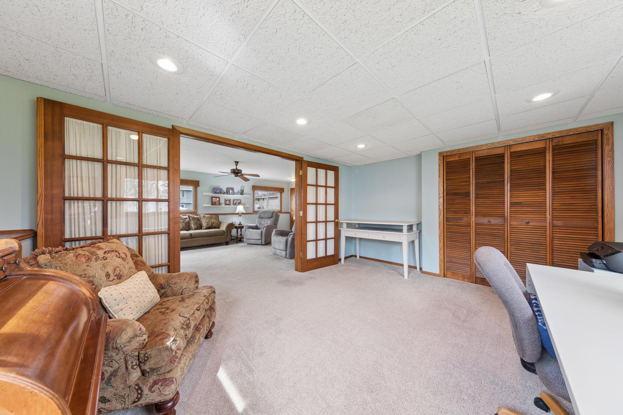 1197 Jackson Street Shakopee, MN 55379 - Photo 12 of 38