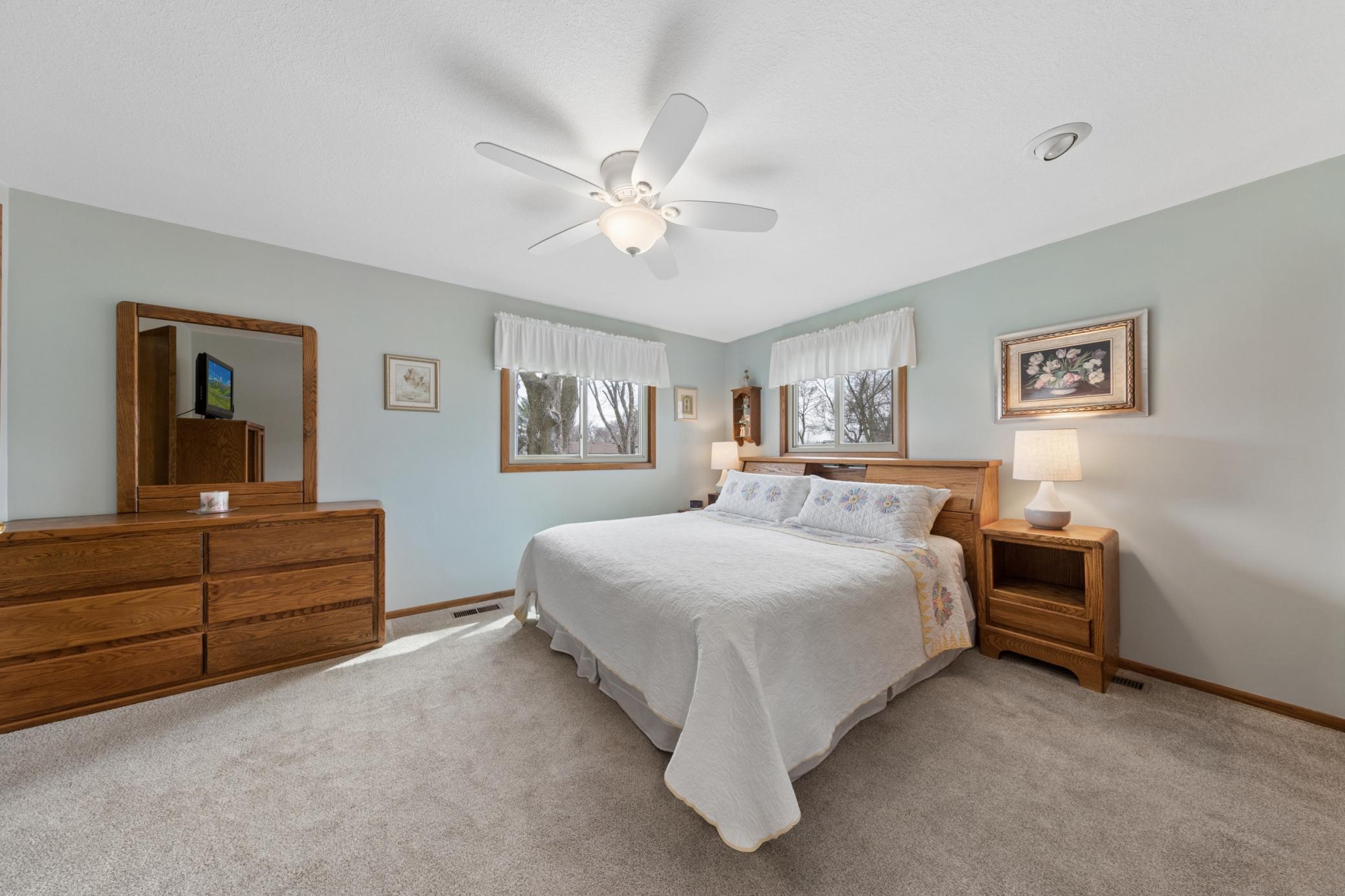 1197 Jackson Street Shakopee, MN 55379 - Photo 14 of 38