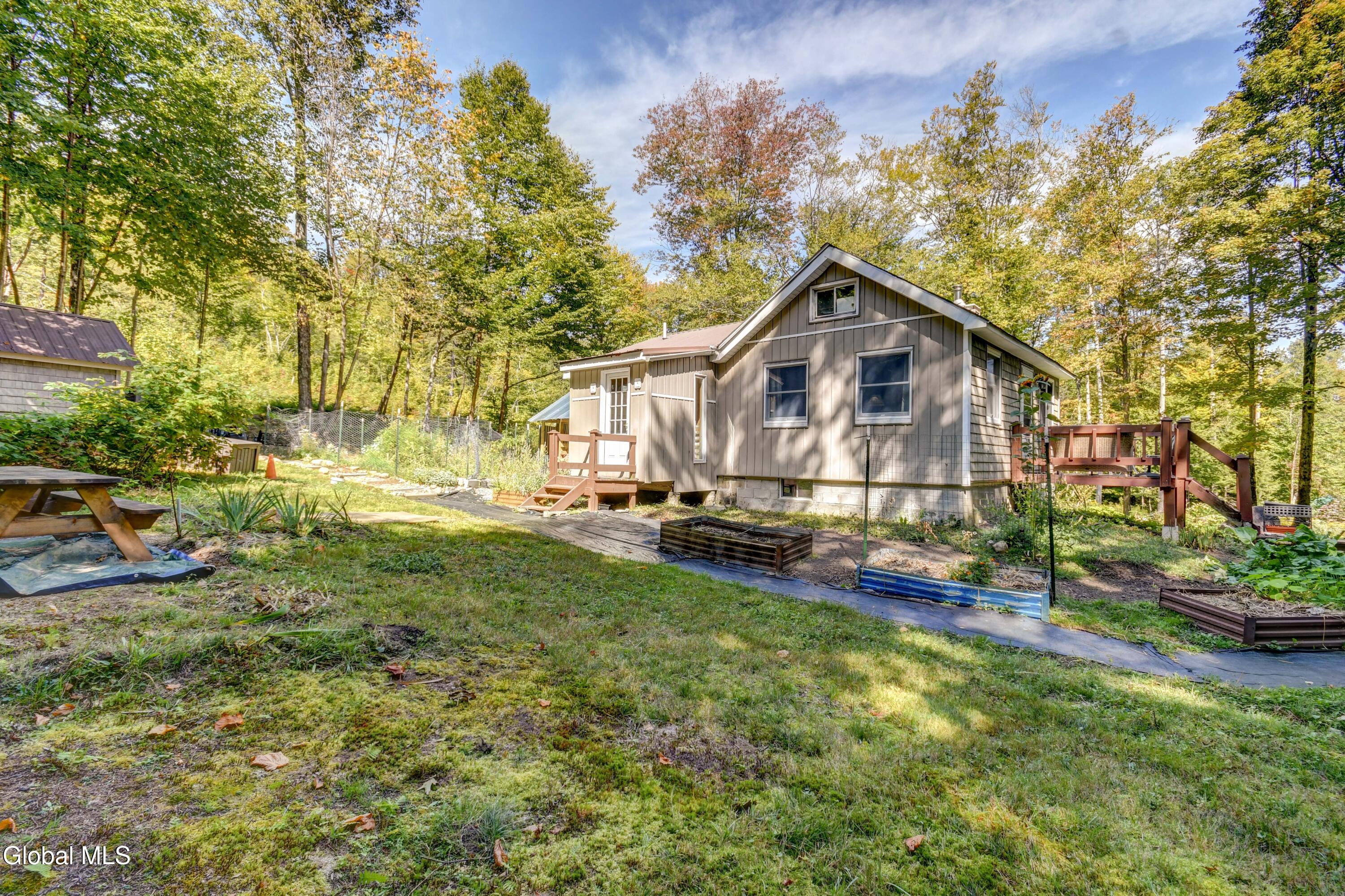 511 Dennie Road Mayfield, NY 12117 - Photo 3 of 42 511 Dennie Rd-3