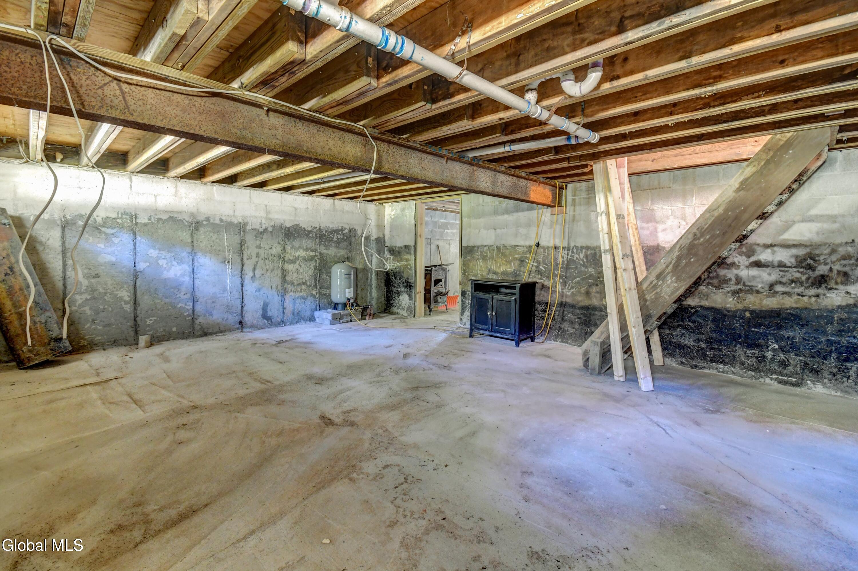 511 Dennie Road Mayfield, NY 12117 - Photo 38 of 42 511 Dennie Rd-37