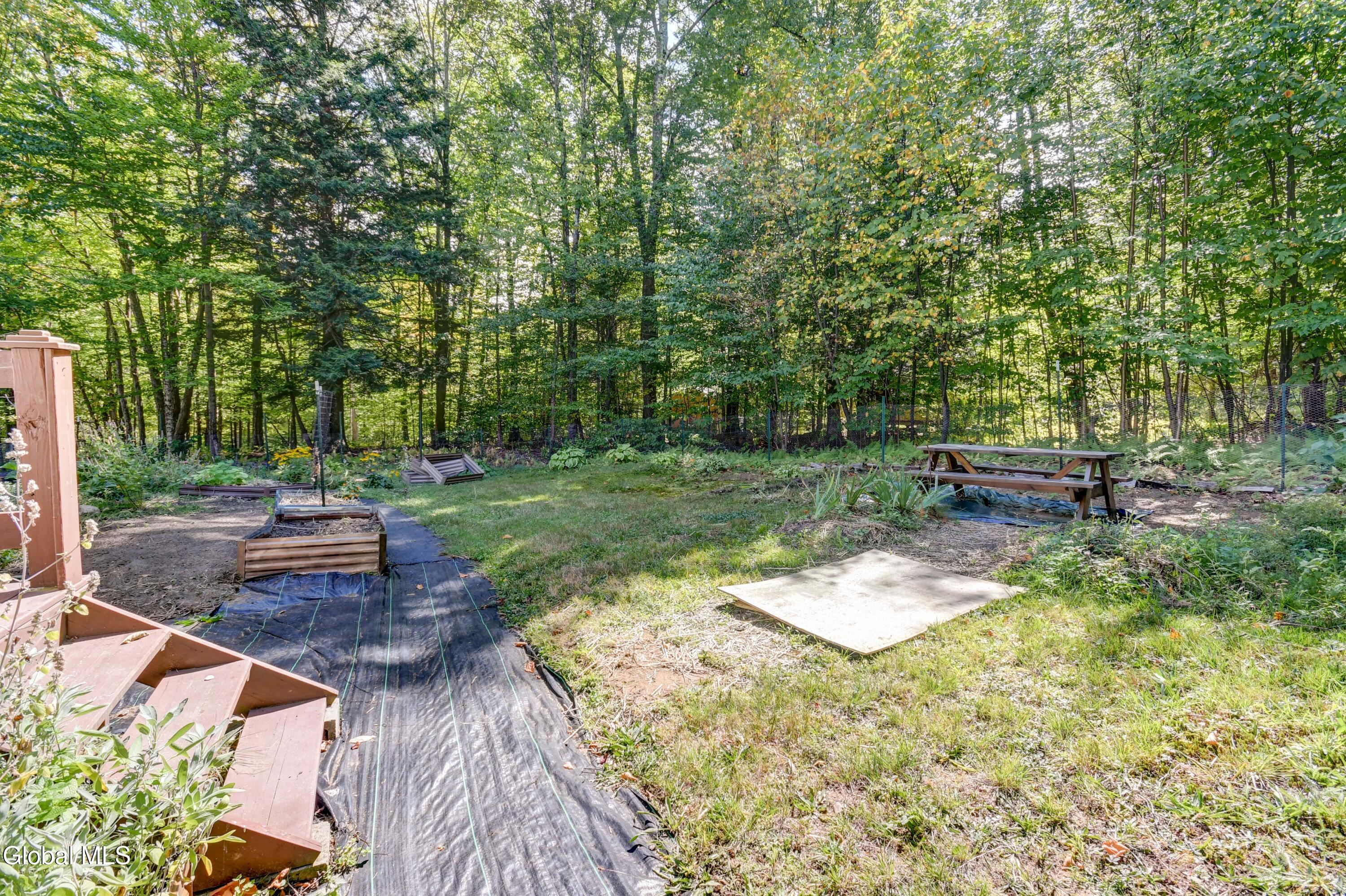 511 Dennie Road Mayfield, NY 12117 - Photo 4 of 42 511 Dennie Rd-4