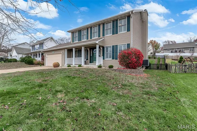 $425,000 | 520 Gentle Breeze Drive, St. Peters, MO 63376