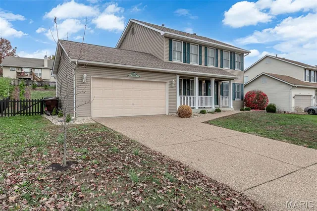 $425,000 | 520 Gentle Breeze Drive, St. Peters, MO 63376