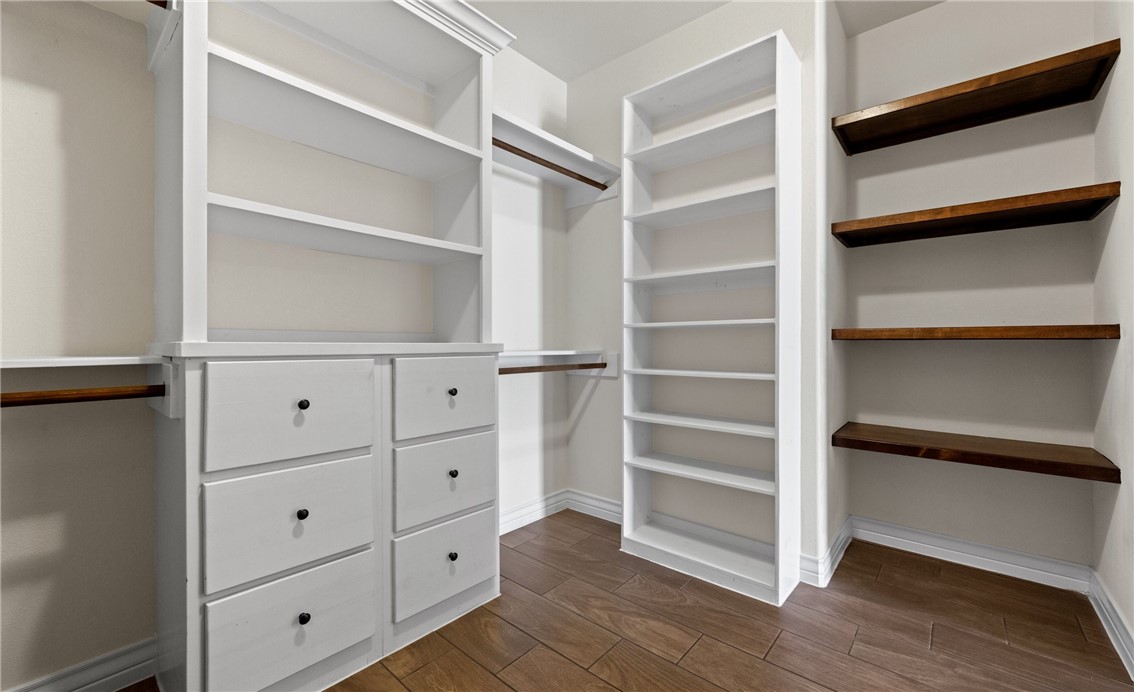 2517 Luzius Drive Corpus Christi, TX 78418 - Photo 17 of 25 a view of an empty walk in closet