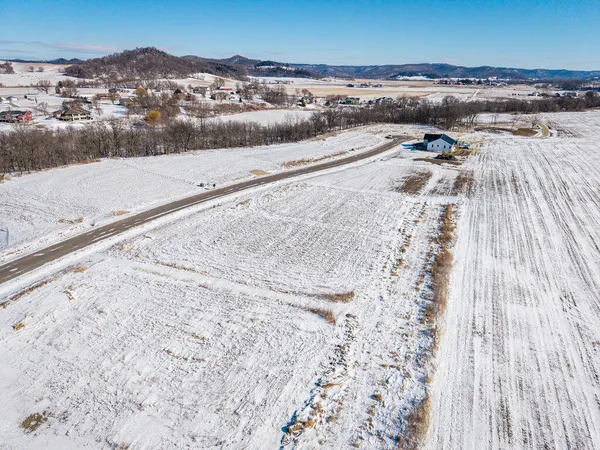 $98,000 | Lot 5 Twin Creeks Road, La Crosse, WI 54601