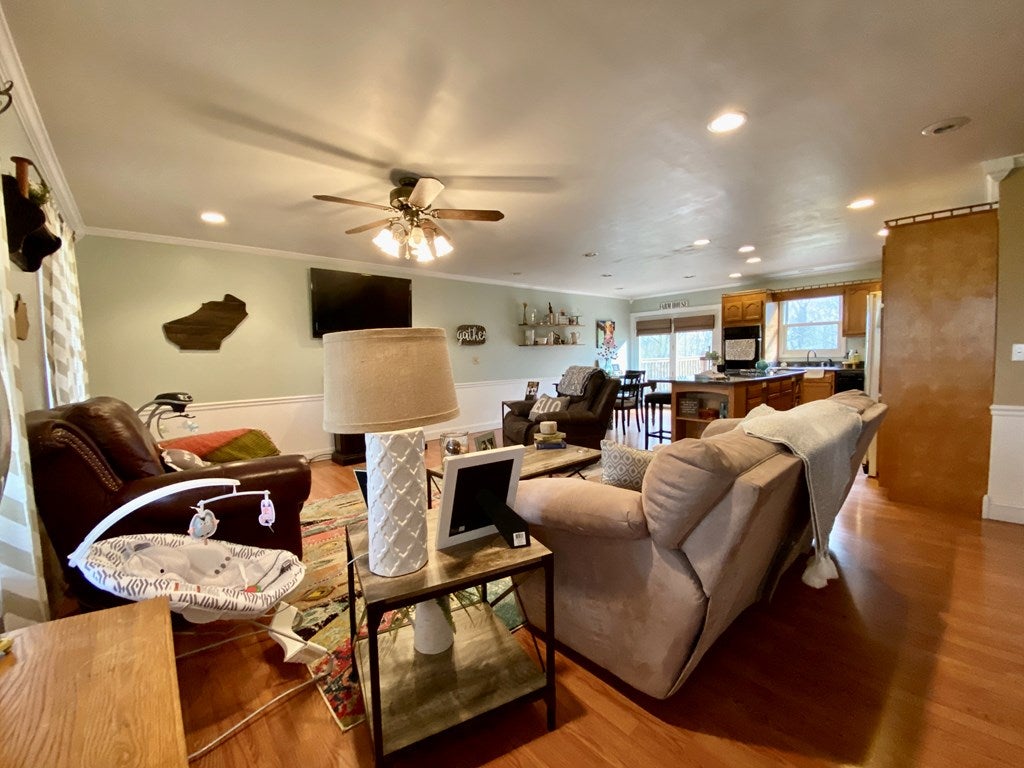 680 Coppage Road Russell Springs, KY 42642 - Photo 10 of 39 Gallery Image 10