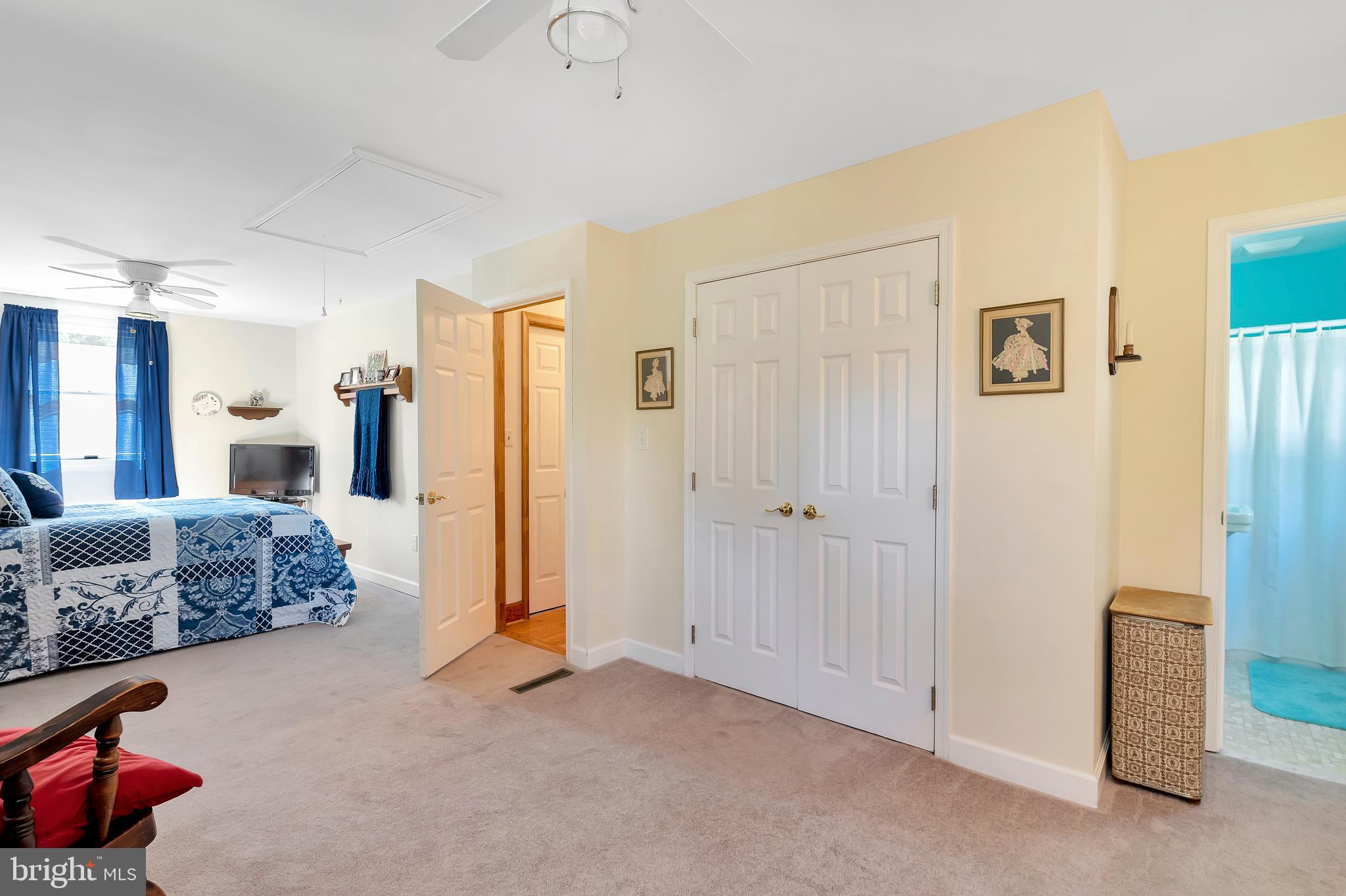 2050 Bayside Beach Road Pasadena, MD 21122 - Photo 20 of 40 Large master bedroom closets