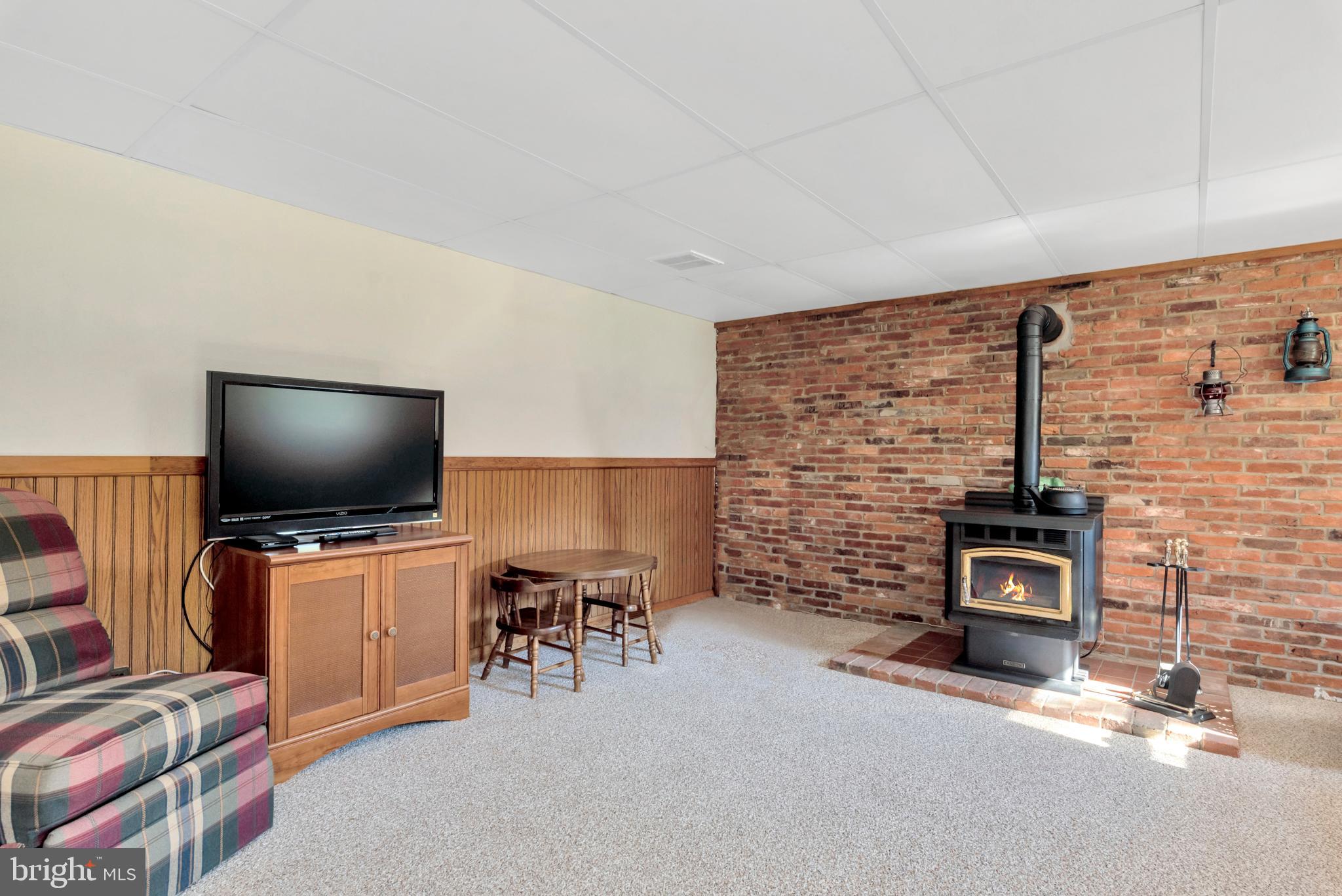 2050 Bayside Beach Road Pasadena, MD 21122 - Photo 26 of 40 Gallery Image 26