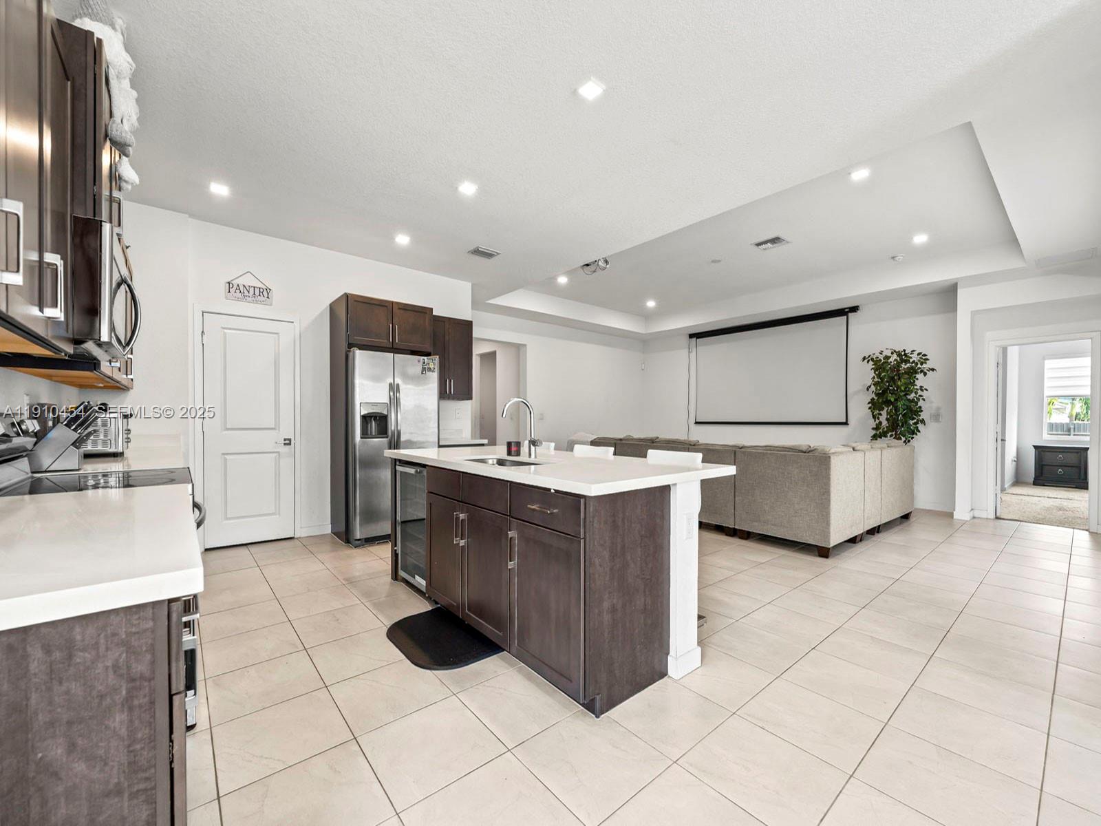 19006 Southwest 307th Street Homestead, FL 33030 - Photo 13 of 32