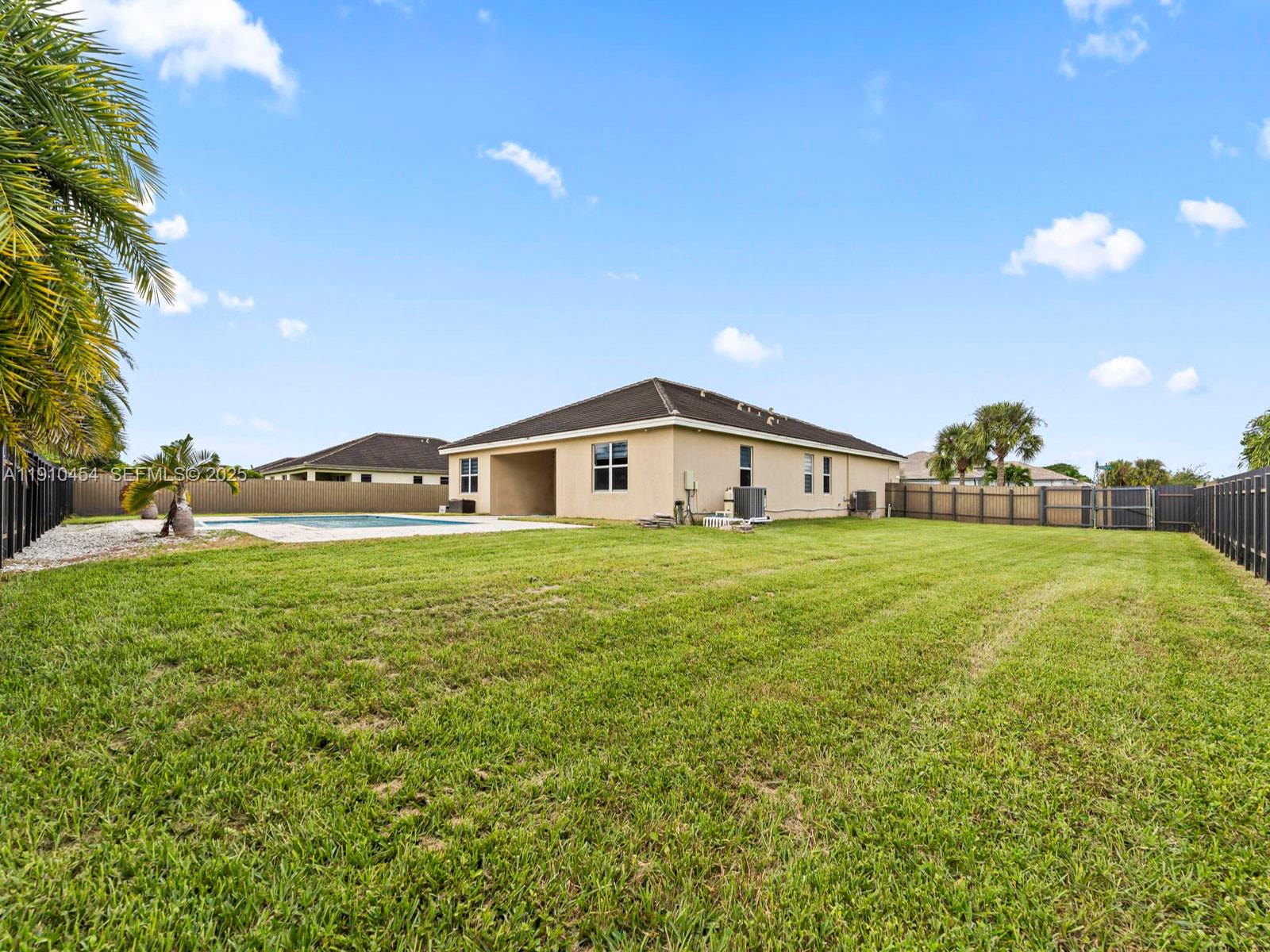 19006 Southwest 307th Street Homestead, FL 33030 - Photo 27 of 32