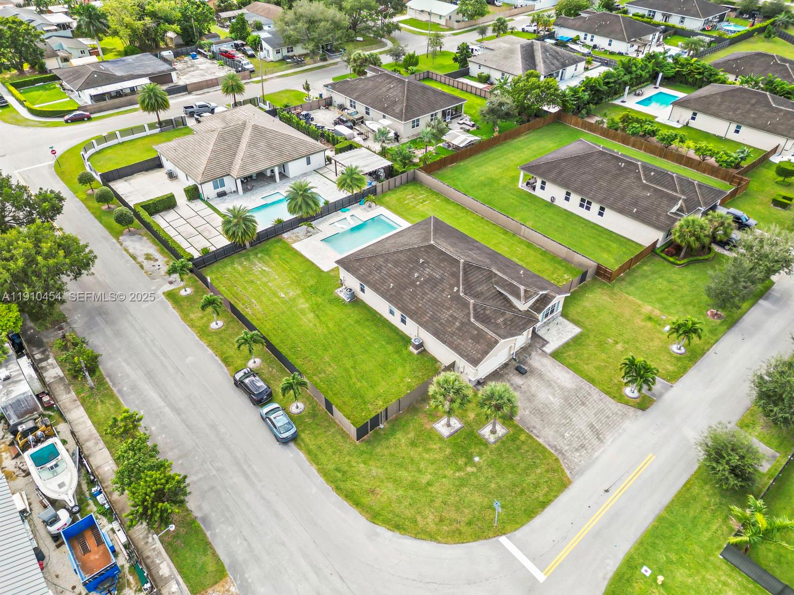 19006 Southwest 307th Street Homestead, FL 33030 - Photo 32 of 32