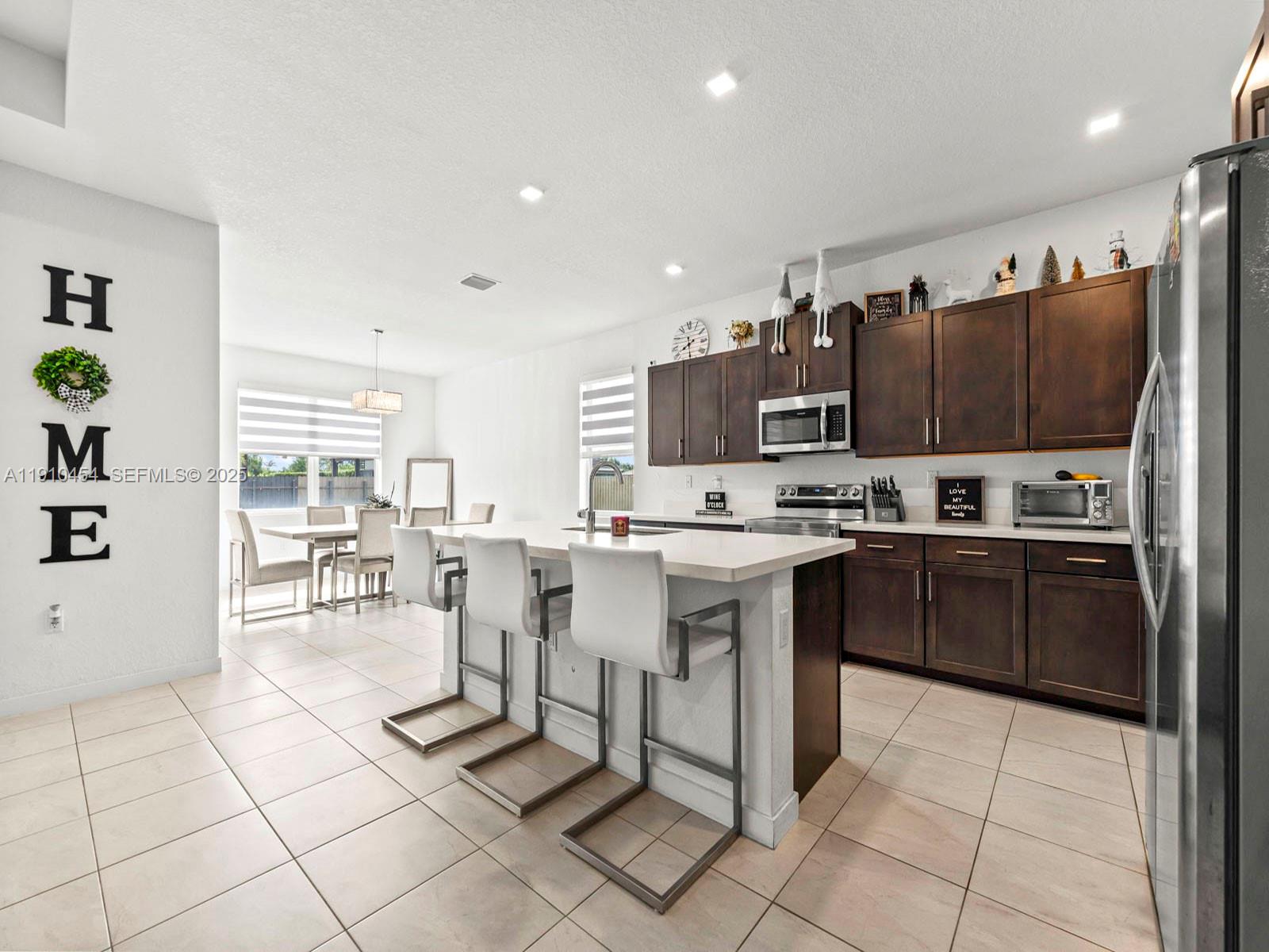 19006 Southwest 307th Street Homestead, FL 33030 - Photo 10 of 32