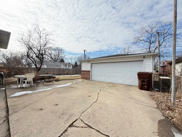 $231,000 | 126 Indiana Street, Park Forest, IL 60466