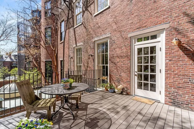 $7,950,000 | 90 Mt Vernon Street, Boston, MA 02108