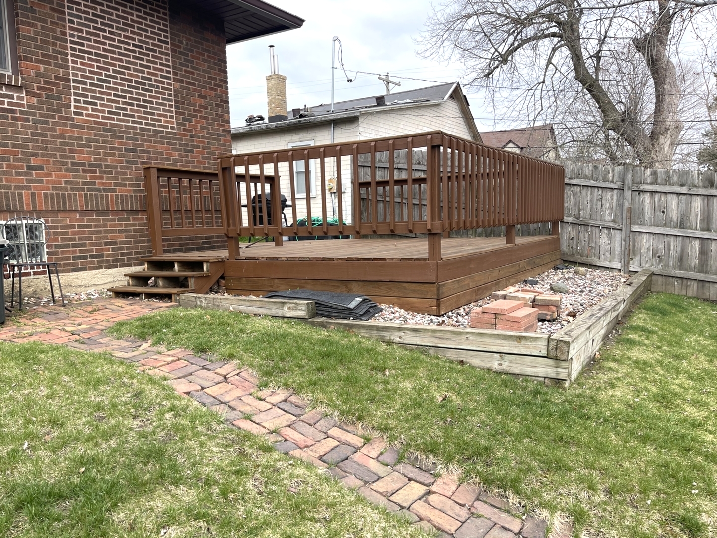 105 West 4th Street Spring Valley, IL 61362 - Photo 17 of 17 a front view of a house with a garden