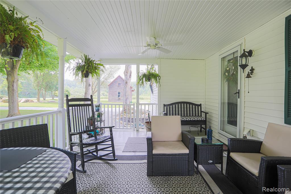 7284 Beard Road North Street, MI 48049 - Photo 6 of 76