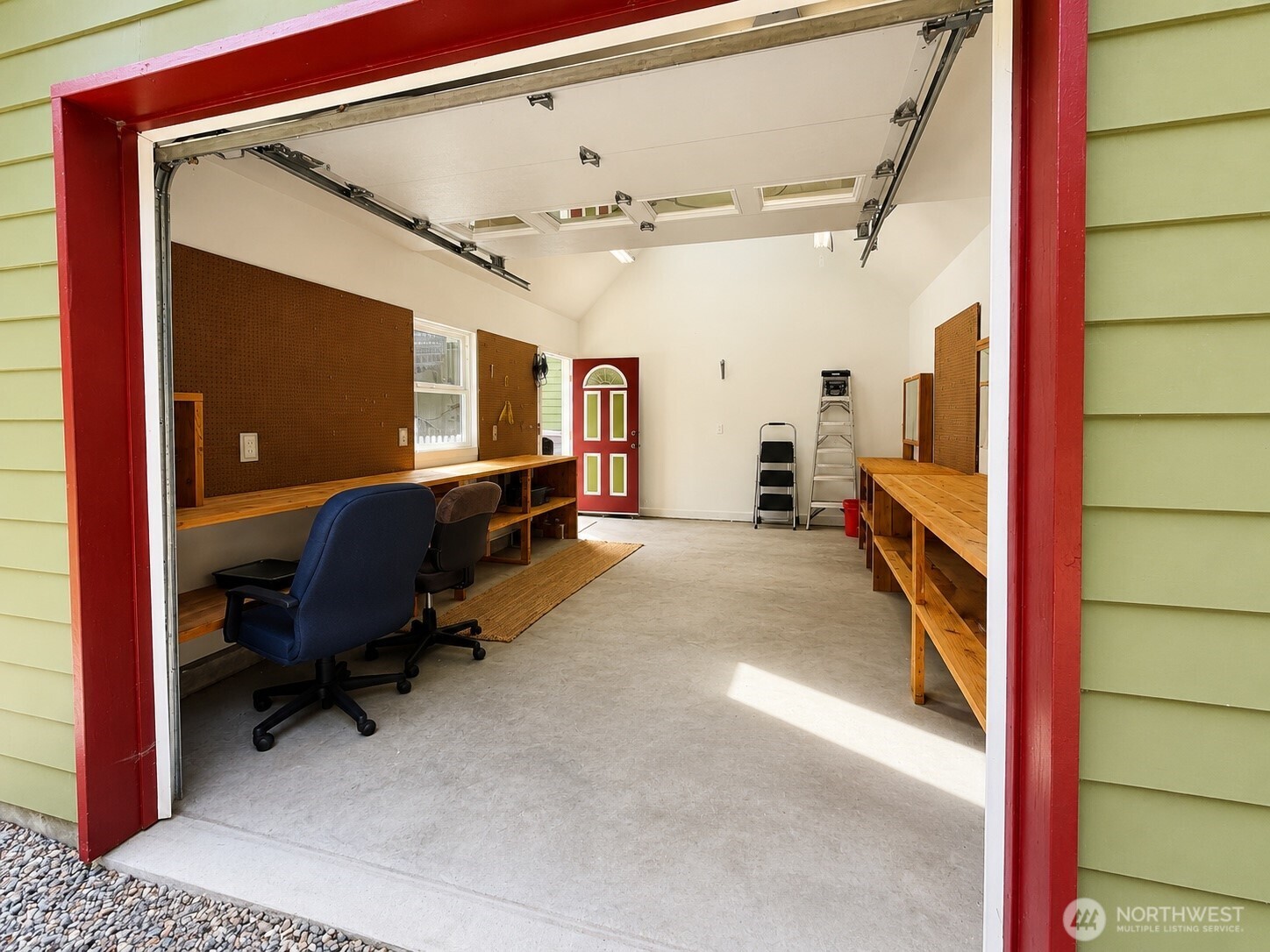 2212 Sheridan Street Port Townsend, WA 98368 - Photo 34 of 40