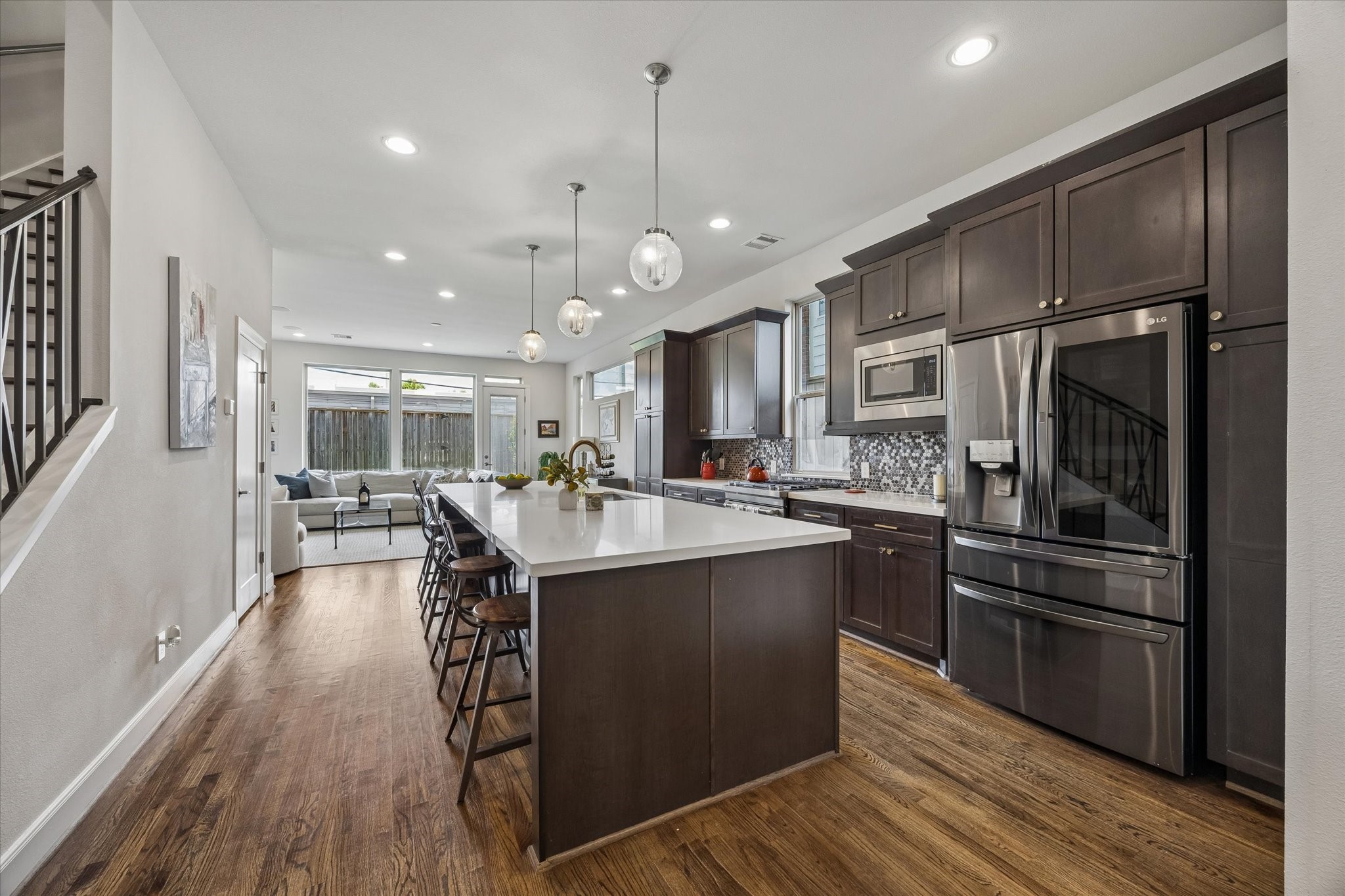 2122 Banks Street Houston, TX 77098 - Photo 5 of 19