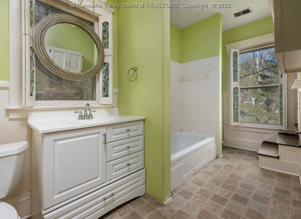 17 Terrace Road Charleston, WV 25314 - Photo 17 of 18 Gallery Image 17