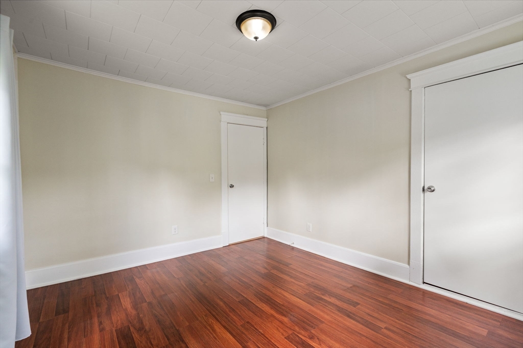 45-47 Janet Street West Springfield, MA 01089 - Photo 13 of 37