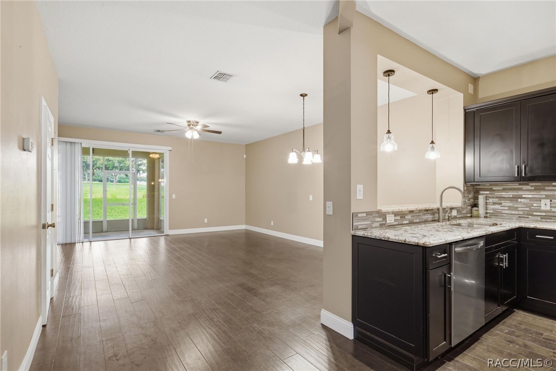 1672 West Spring Meadow Loop Lecanto, FL 34461 - Photo 13 of 42