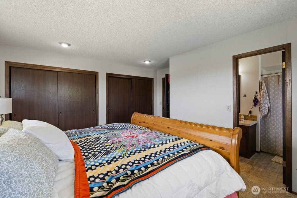 7802 Hicks Road Grandview, WA 98930 - Photo 14 of 31