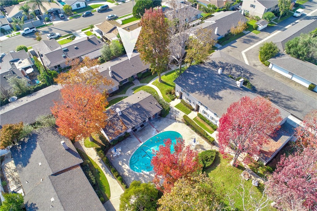 421 Gloucester Drive Costa Mesa, CA 92627 - Photo 25 of 30 Quiet interior location.