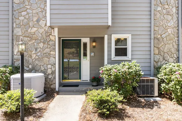 $525,000 | 506 Catspaw Road, Statesville, NC 28677