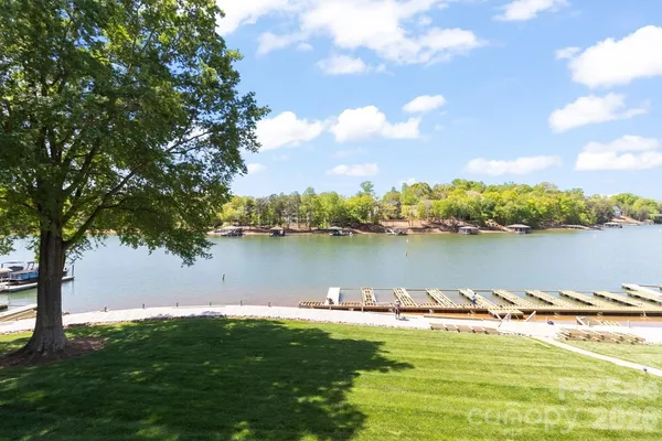 $525,000 | 506 Catspaw Road, Statesville, NC 28677