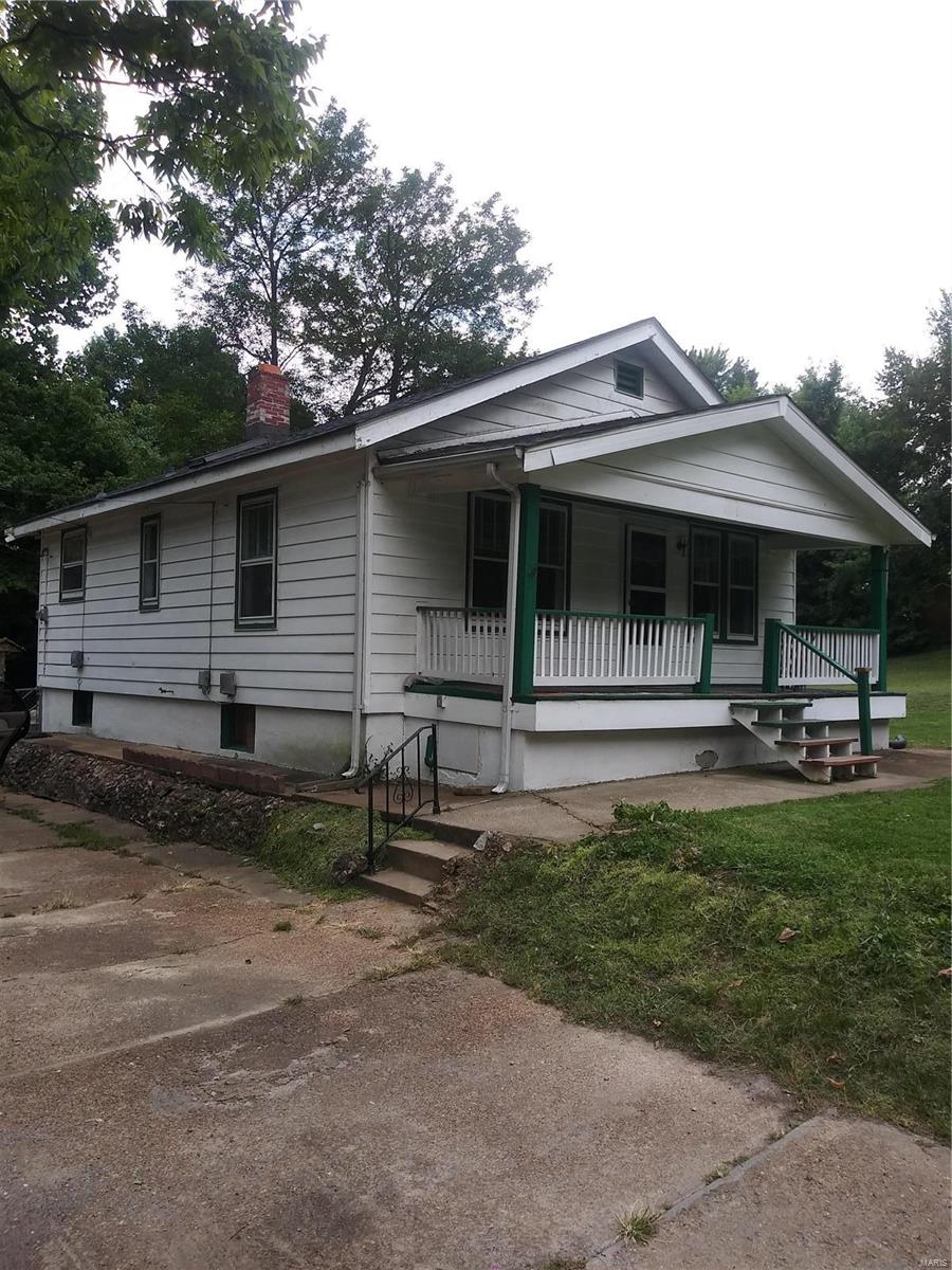 4280 Ringer Road St. Louis, MO 63129 - Photo 1 of 2 Gallery Image 1
