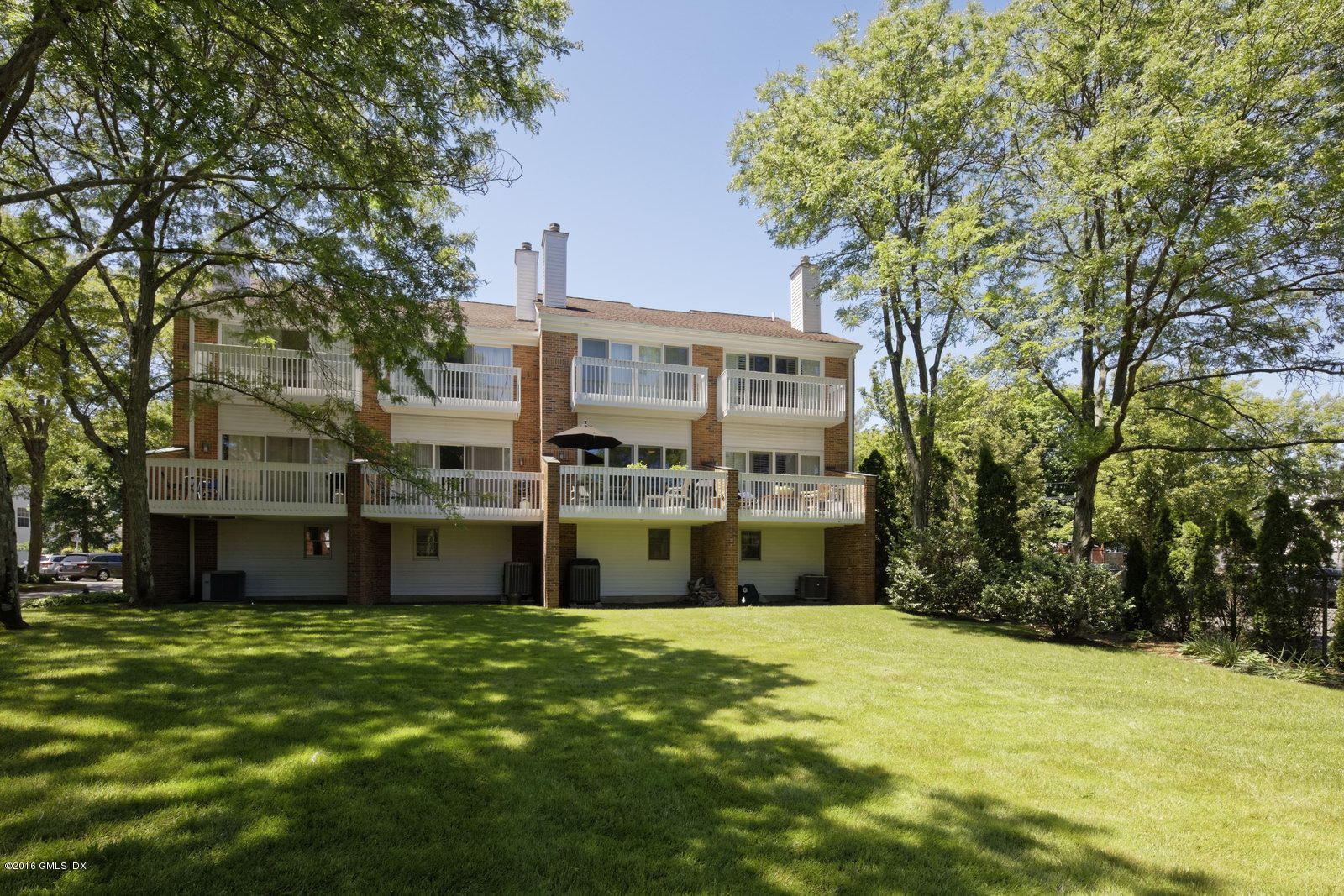115 River Road, Unit 1 Cos Cob, CT 06807 - Photo 17 of 24 115 River Rd 04 - WEB