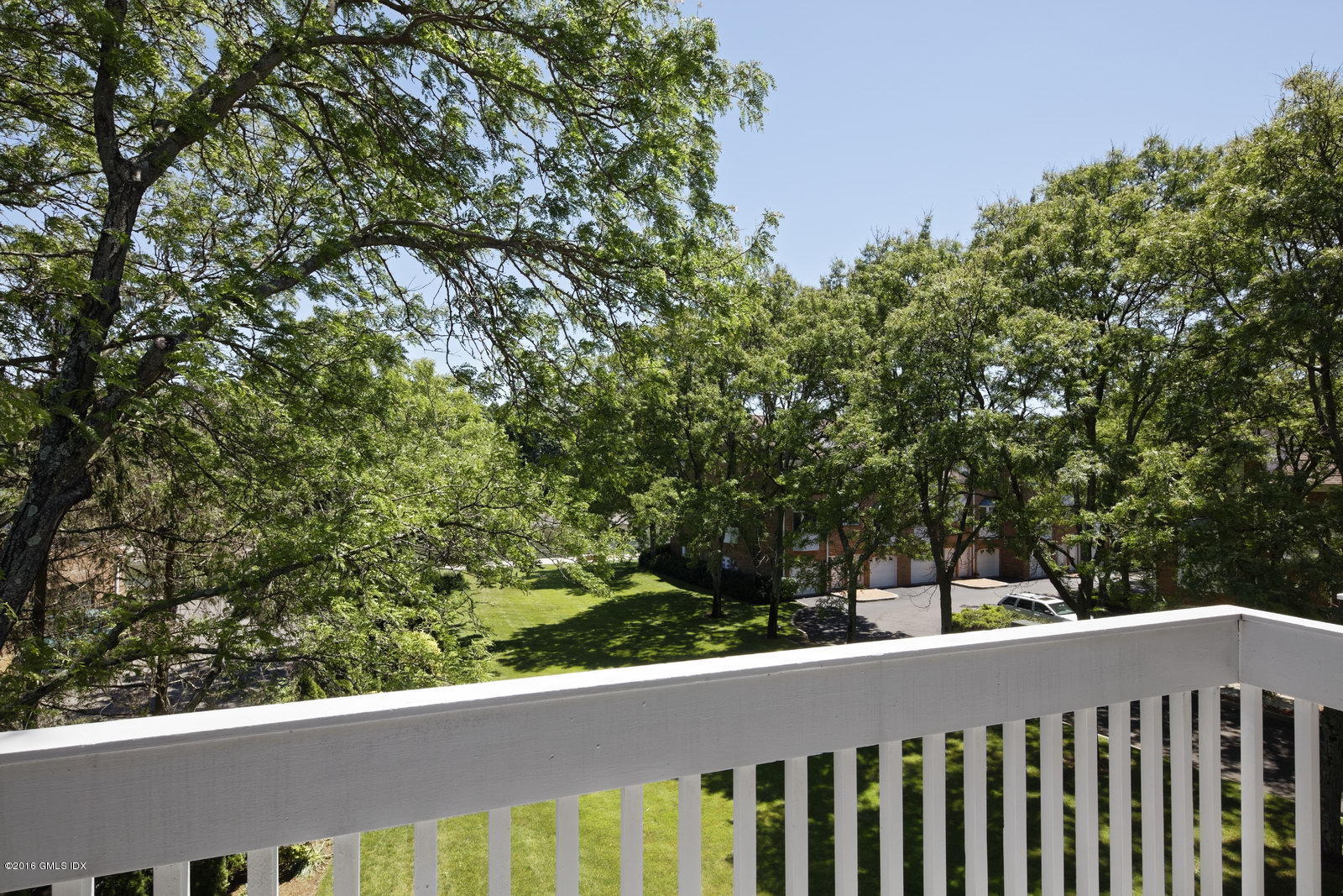 115 River Rd 10 - WEB