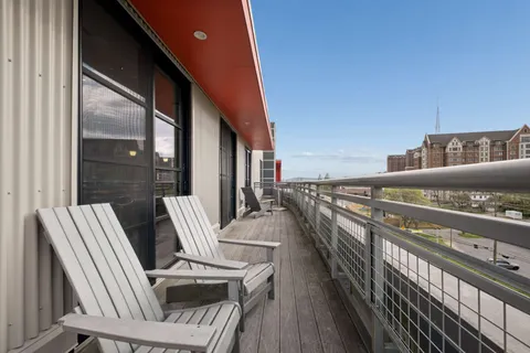 $485,000 | 1900 12th Avenue South, Unit 513, Nashville, TN 37203