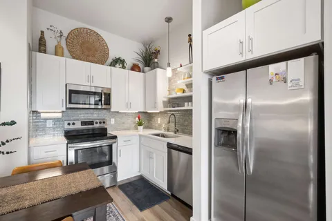 $499,900 | 1900 12th Avenue South, Unit 513, Nashville, TN 37203