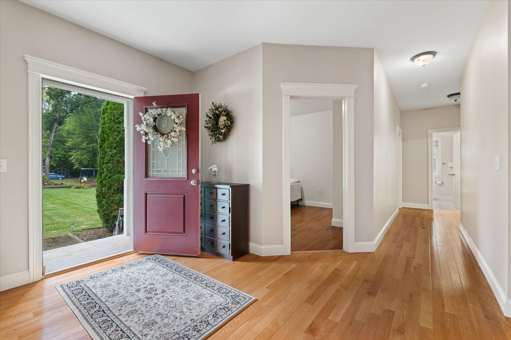 138 Mort Vining Road Southwick, MA 01077 - Photo 5 of 42 Gallery Image 5